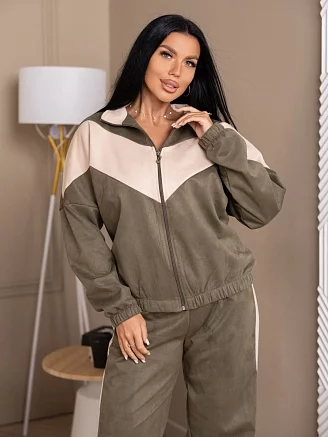 Женский костюм с брюками мод.2229/1 / Зеленый