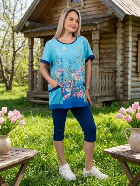 Женский костюм с бриджами мод.2215/1 / Голубой