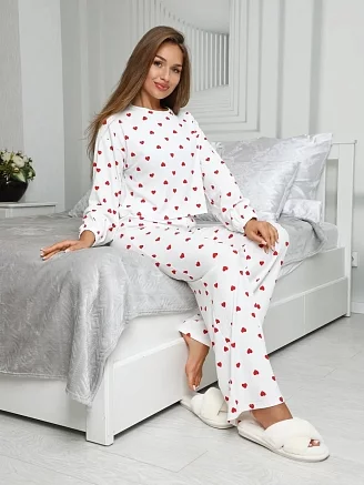Женский костюм с брюками 02ТМ / Сердца