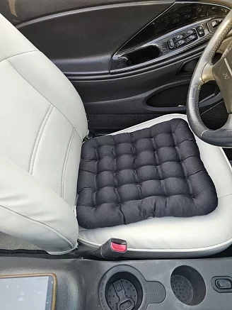 Подушка автомобильная на сиденье "АВТО-БИО" 40x40 / черная