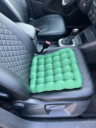 Подушка автомобильная на сиденье "АВТО-БИО" 40x40 / зеленая
