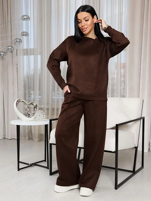Женский костюм мод.2125/3 / Коричневый