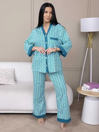 Женский костюм с брюками мод.2270/1 / Зеленый