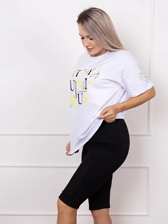 Женский костюм с велосипедками мод.2228/2 / Белый