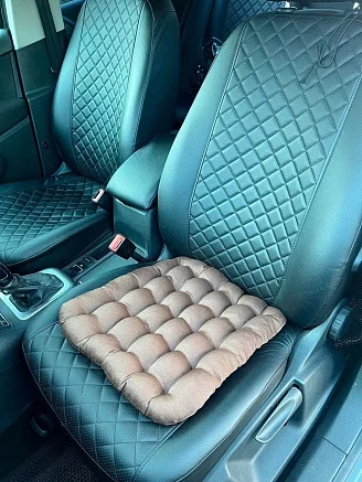 Подушка автомобильная на сиденье "АВТО-БИО" 40x40 / коричневая