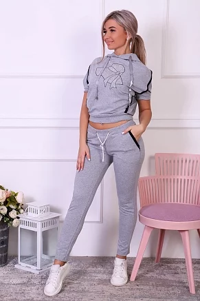 Женский костюм с брюками 47046 / серый