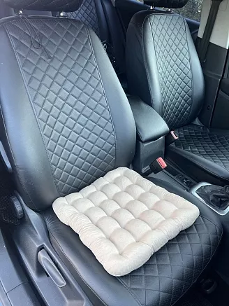 Подушка автомобильная на сиденье "АВТО-БИО" 40x40 / бежевая
