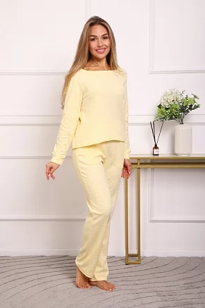 Женский костюм с брюками 88405 / желтый, голубые сердца