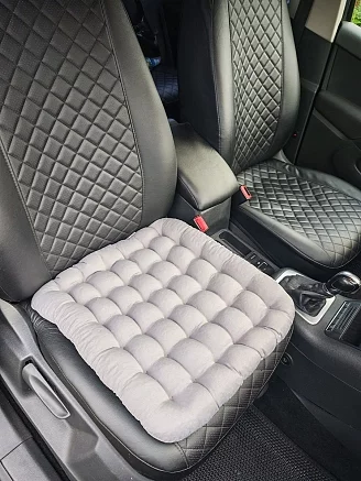 Подушка автомобильная на сиденье "АВТО-БИО" 50x45 / светло-серая