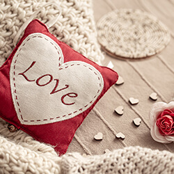 Что подарить любимым на День Валентина