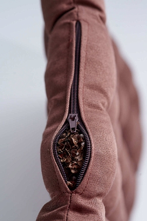 Подушка на стул с гречневой лузгой / Шоколад