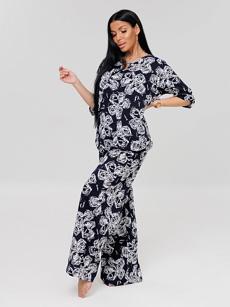 Женский костюм К-213(К) / Темно-синий (цветы)