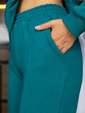 Женский костюм мод.2037/1 / Петроль