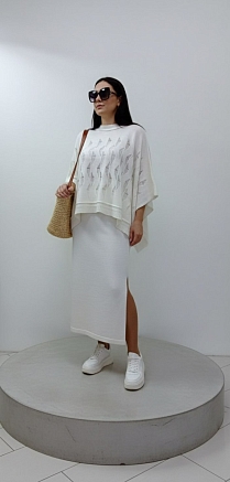 Женский джемпер-пончо 102-1 / молочный