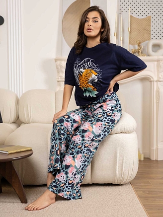 Женский костюм мод.1958/8 / Розовая пудра