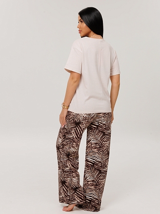 Женский костюм К-88(К) / Кремовый (надписи)