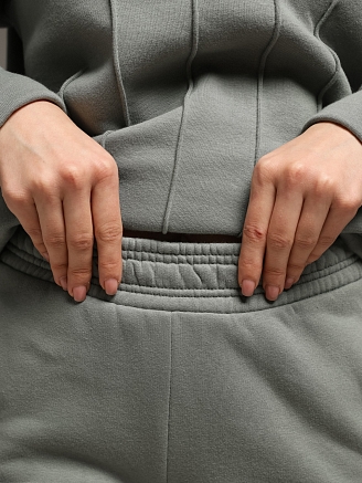 Женский костюм Либерти-2 / серо-зелёный