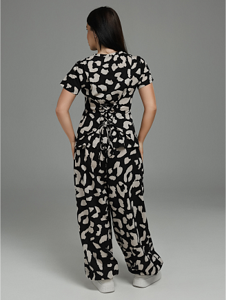 Женский костюм Очарование / черный