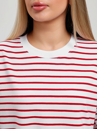 Женская футболка Брина-2 Ф-134 / красный