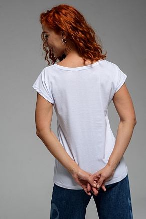 Женская футболка 7030 / взгляд