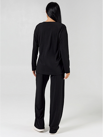 Женский костюм Статус / Черный