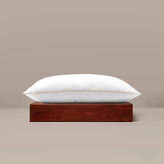 Подушка "Verossa" Hotel Line 70/70 / Royal