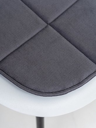 Подушка на стул с закругленными краями / Графит