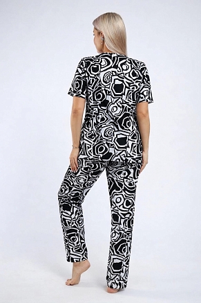 Женская пижама 18115 / абстрактные розы