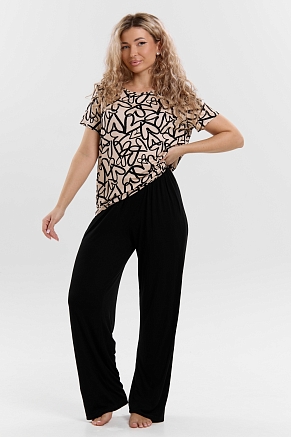 Женский костюм 36996 / молочный