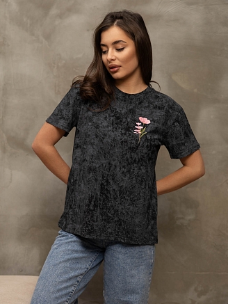 Женская футболка мод.2156/1 / Черный