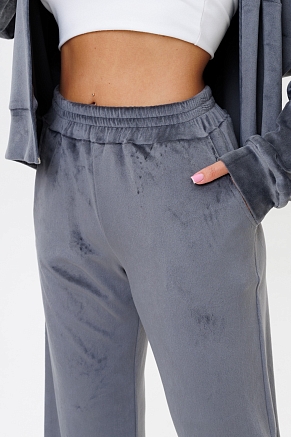 Женский костюм с брюками 2228 / Серый