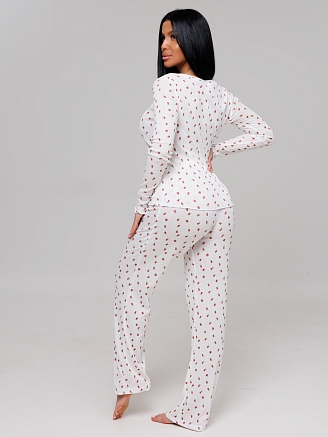 Женская пижама П-103(Риб) / Молочный (красные цветы)