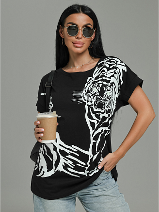 Женская футболка Сараби