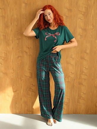 Женский костюм с брюками 2241/1 / Зеленый