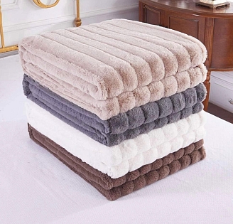 Плед "Кролик однотонный" / В ассортименте