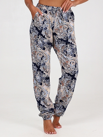 Женские брюки БК-275 / Бежево-синие огурцы