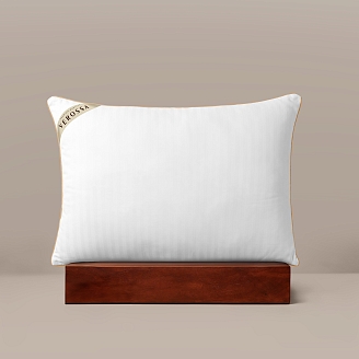 Подушка "Verossa" Hotel Line 50/70 / Royal