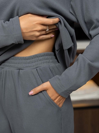 Женский костюм мод.1989/4 / Серый