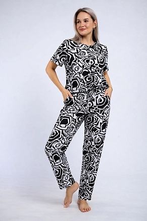 Женская пижама 18115 / абстрактные розы