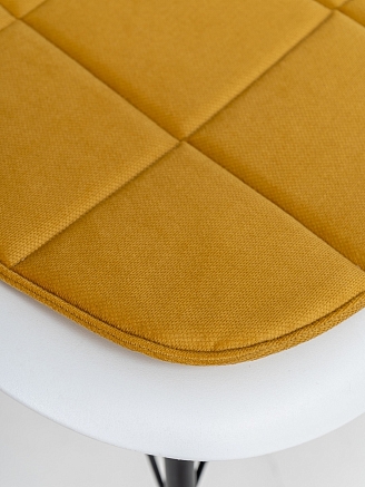 Подушка на стул с закругленными краями / Оранжевый