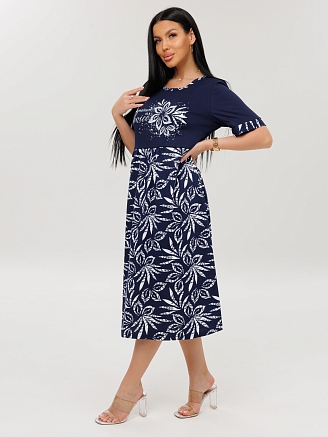 Женское платье Пл-167(К) / Синий (белые цветы + надпись)