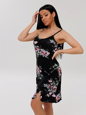 Женская сорочка Сор-105(Вис) / Черный (цветы)