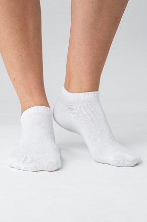 Женские носки стандарт Ялта (набор 2 пары) / белый