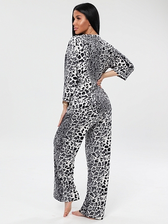 Женский костюм К-82(В) / Серый (леопард)