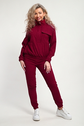 Женский костюм 35279 / красный