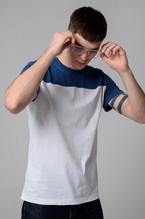 Мужская футболка 14482 / белый+джинс