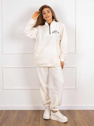 Женский костюм мод.2079/7 / Молочный