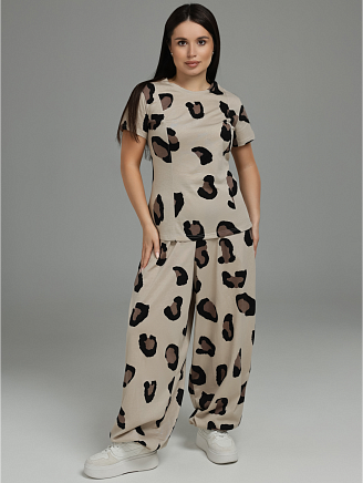 Женский костюм Очарование / экрю