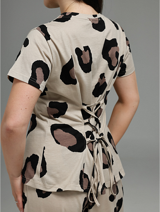 Женский костюм Очарование / экрю