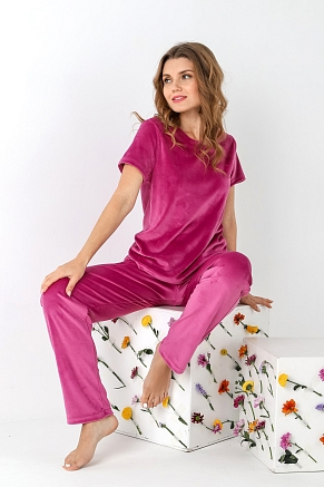 Женский костюм ВБ-6 К-761 / малиновый